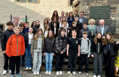 Zu Gast bei Freunden – Schülerinnen und Schüler der KWG-Partnerschule aus Corbie besuchen Höxter